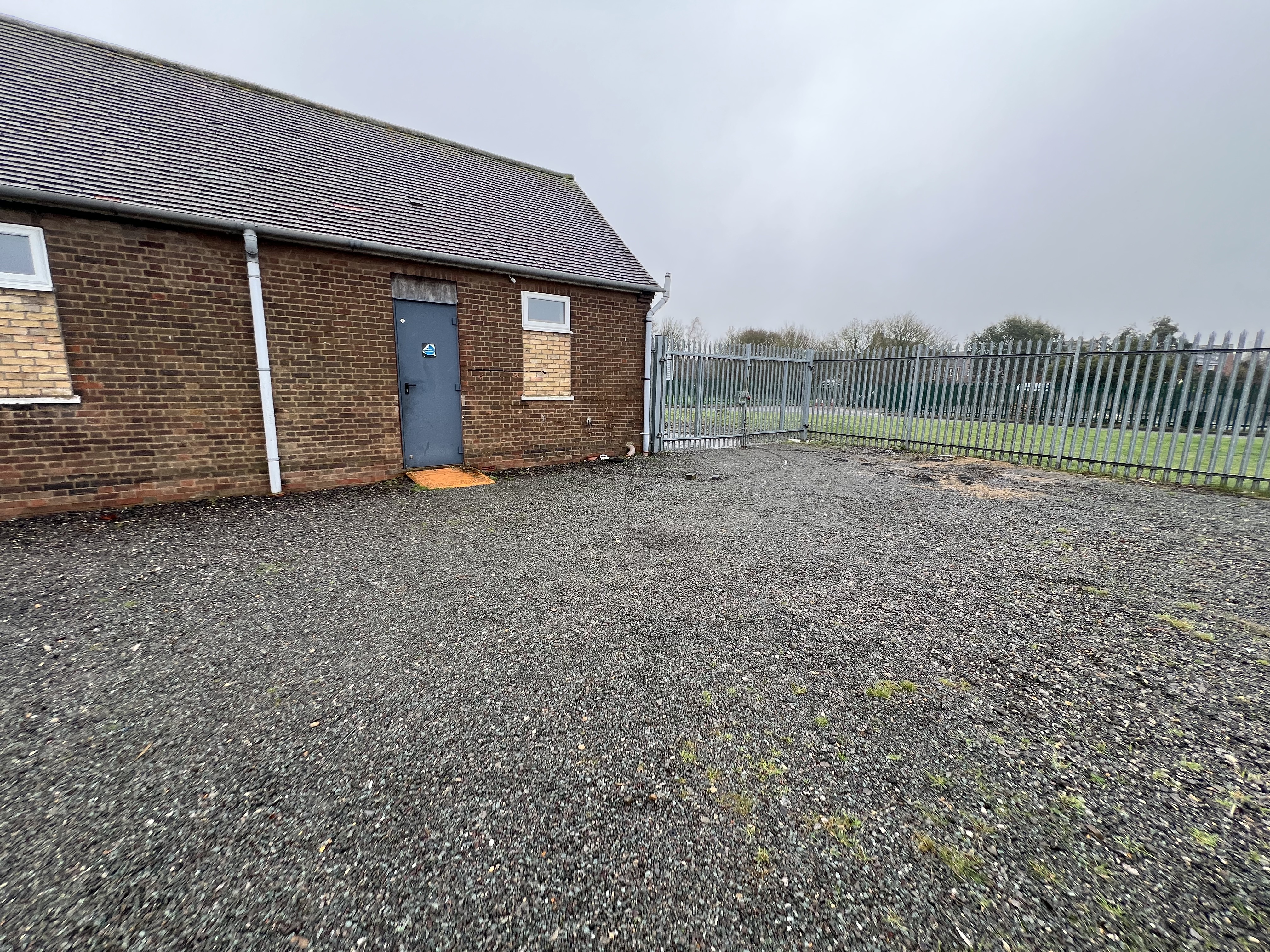 Industrial Unit in Manby - photo 3