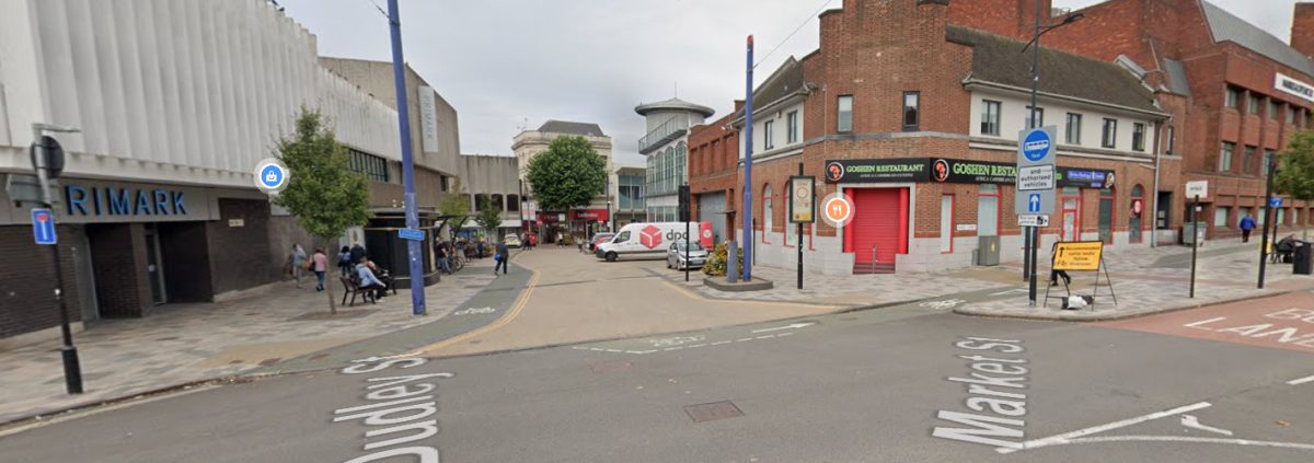 Retail/Shop in Wolverhampton - photo 3