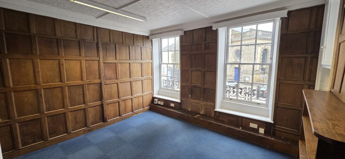 Office in Derby - photo 2