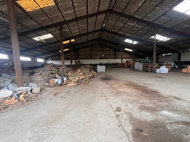 Industrial Unit in Shrewsbury - photo 2