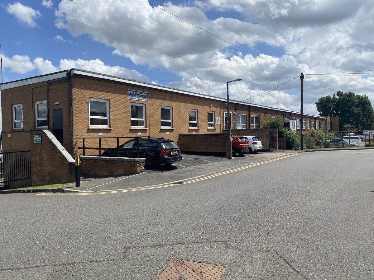 Commercial Property in Nottingham - photo 3
