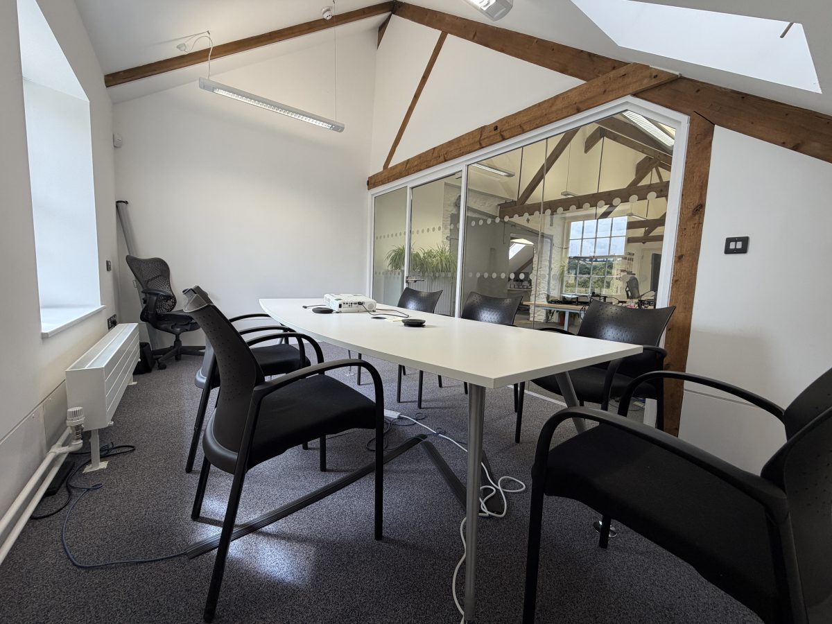 Office in Buckfastleigh - photo 4