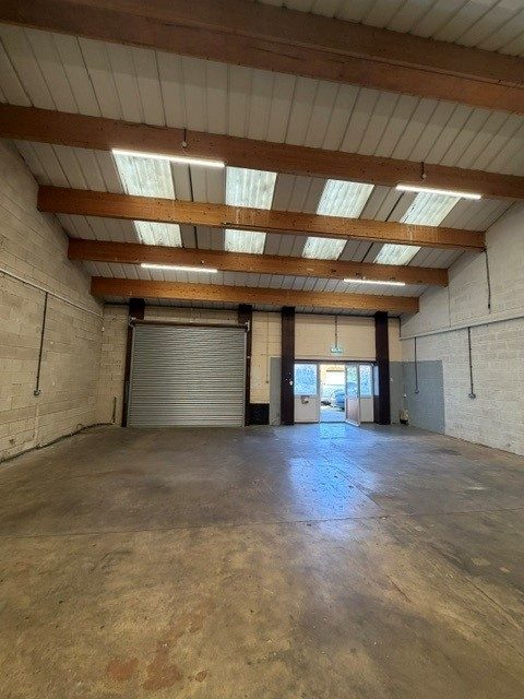 Industrial Unit in Newark - photo 4