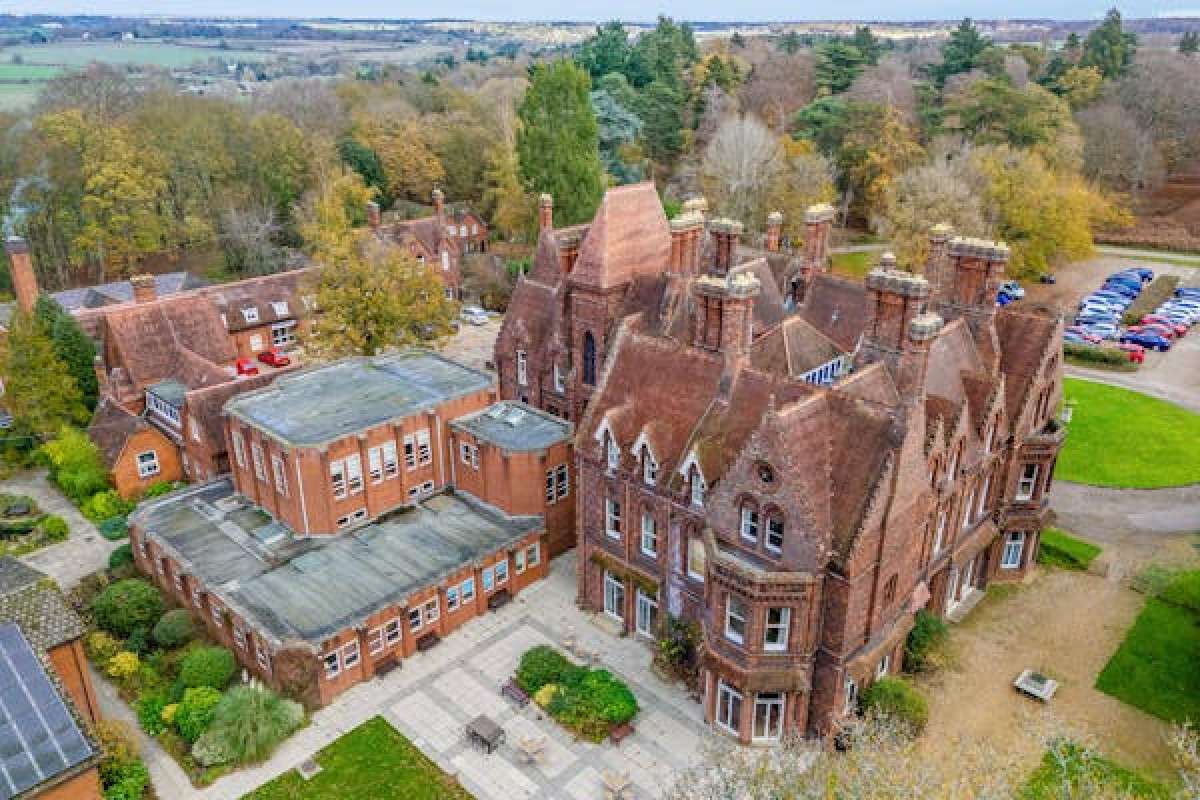 An historic college campus with alternative use potential (subject to contract and planning) in Ware - photo 3