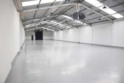 Industrial Unit in Kingswinford - photo 3