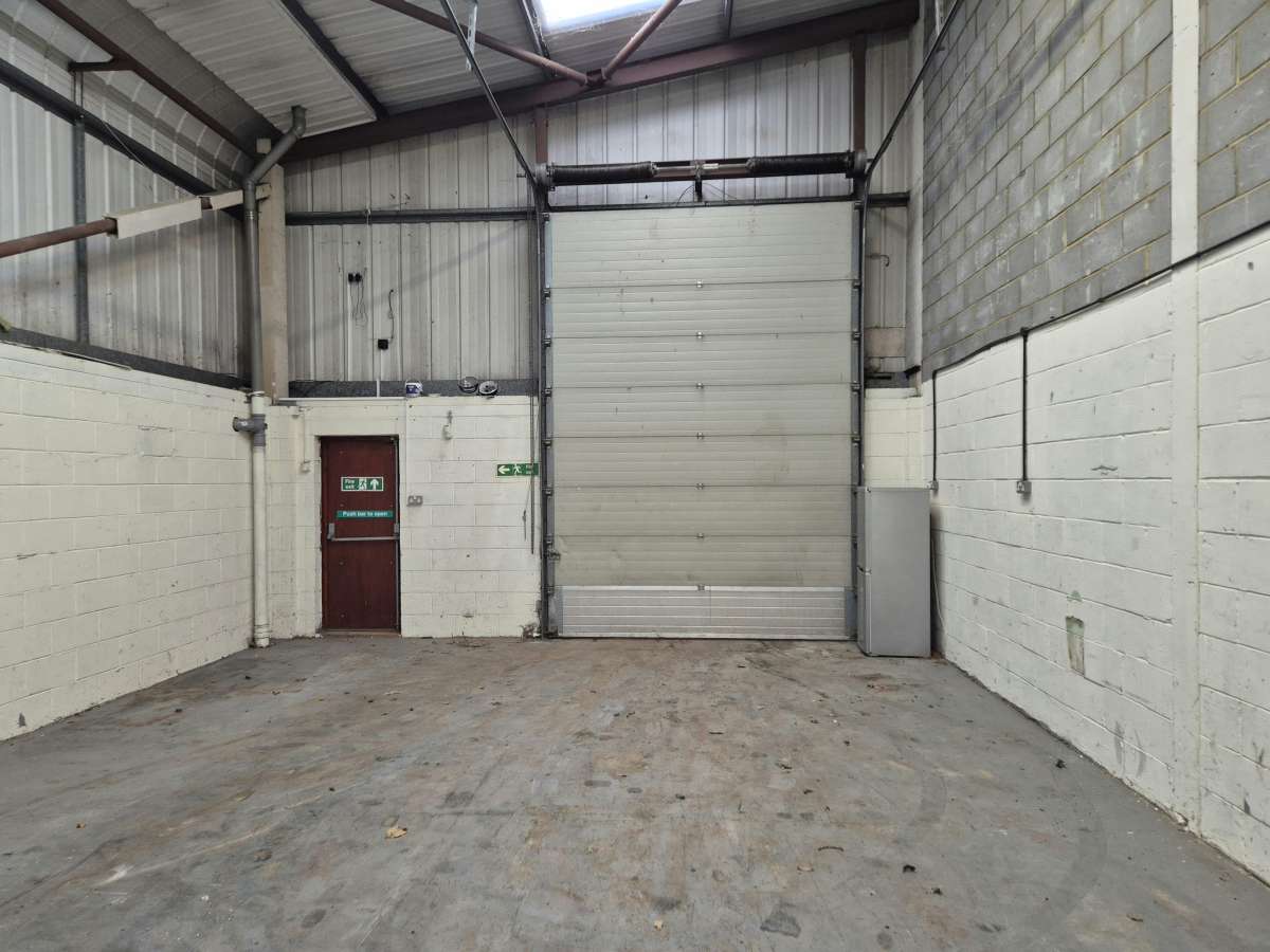 Industrial Unit in Maidstone - photo 2