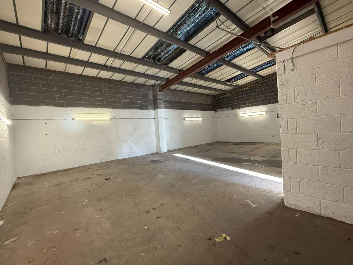 Industrial Unit in Swadlincote - photo 4