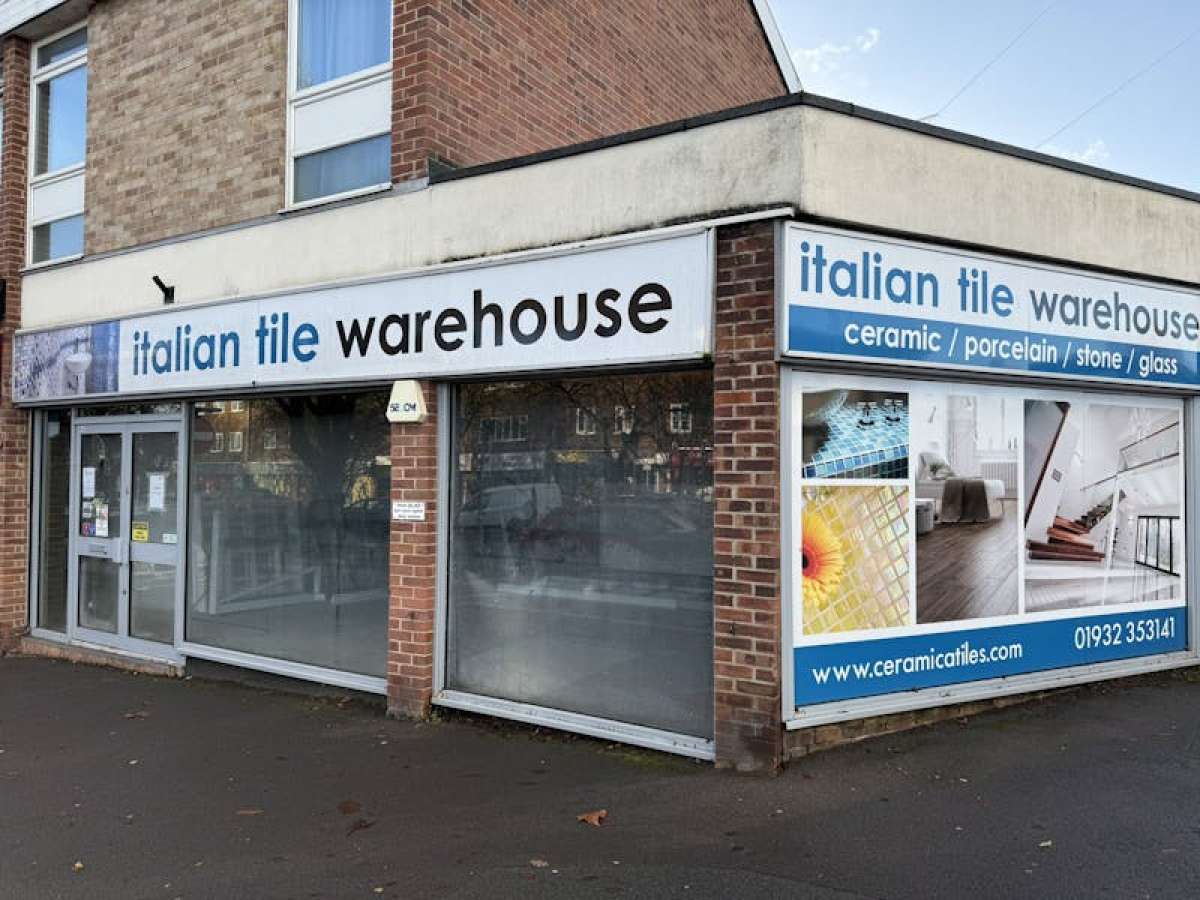 Industrial Unit in Addlestone - photo 4