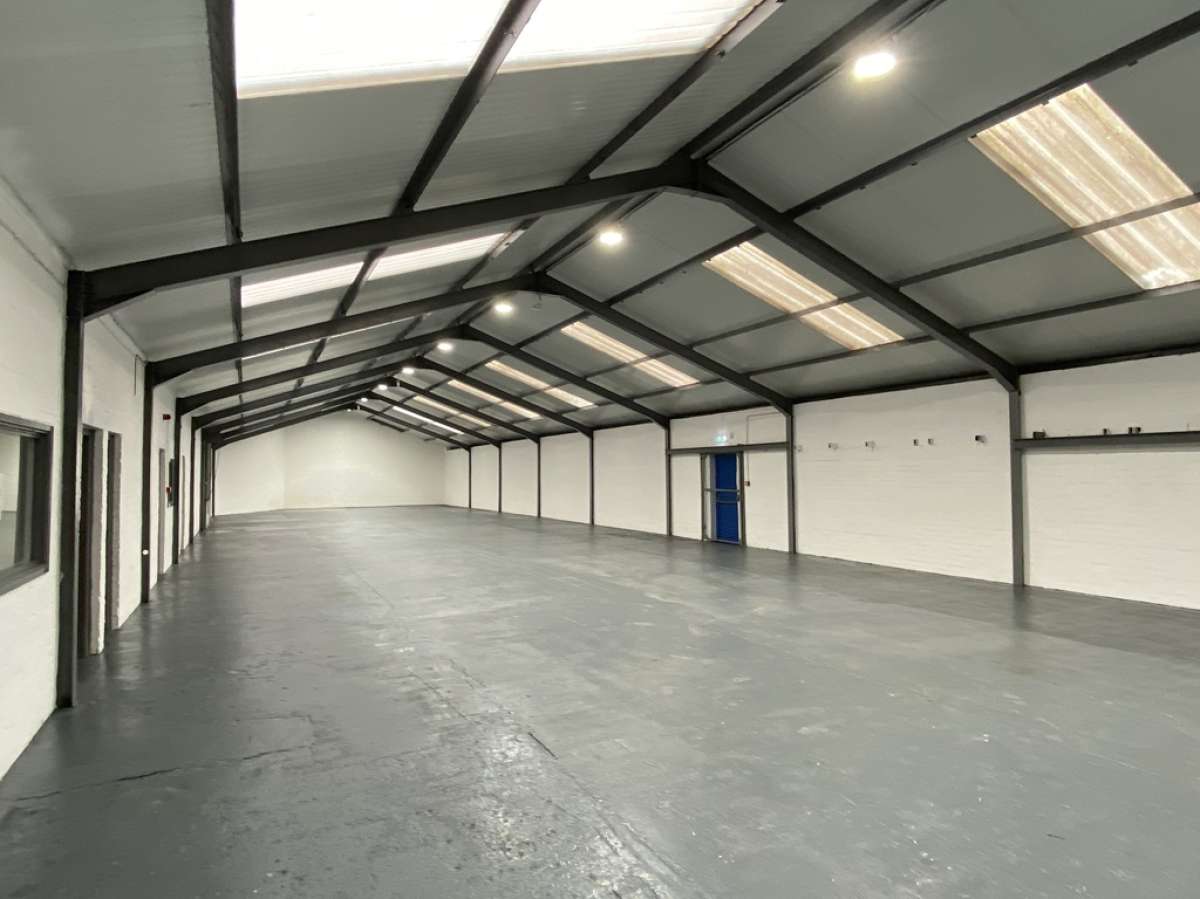 Industrial Unit in Tipton - photo 4