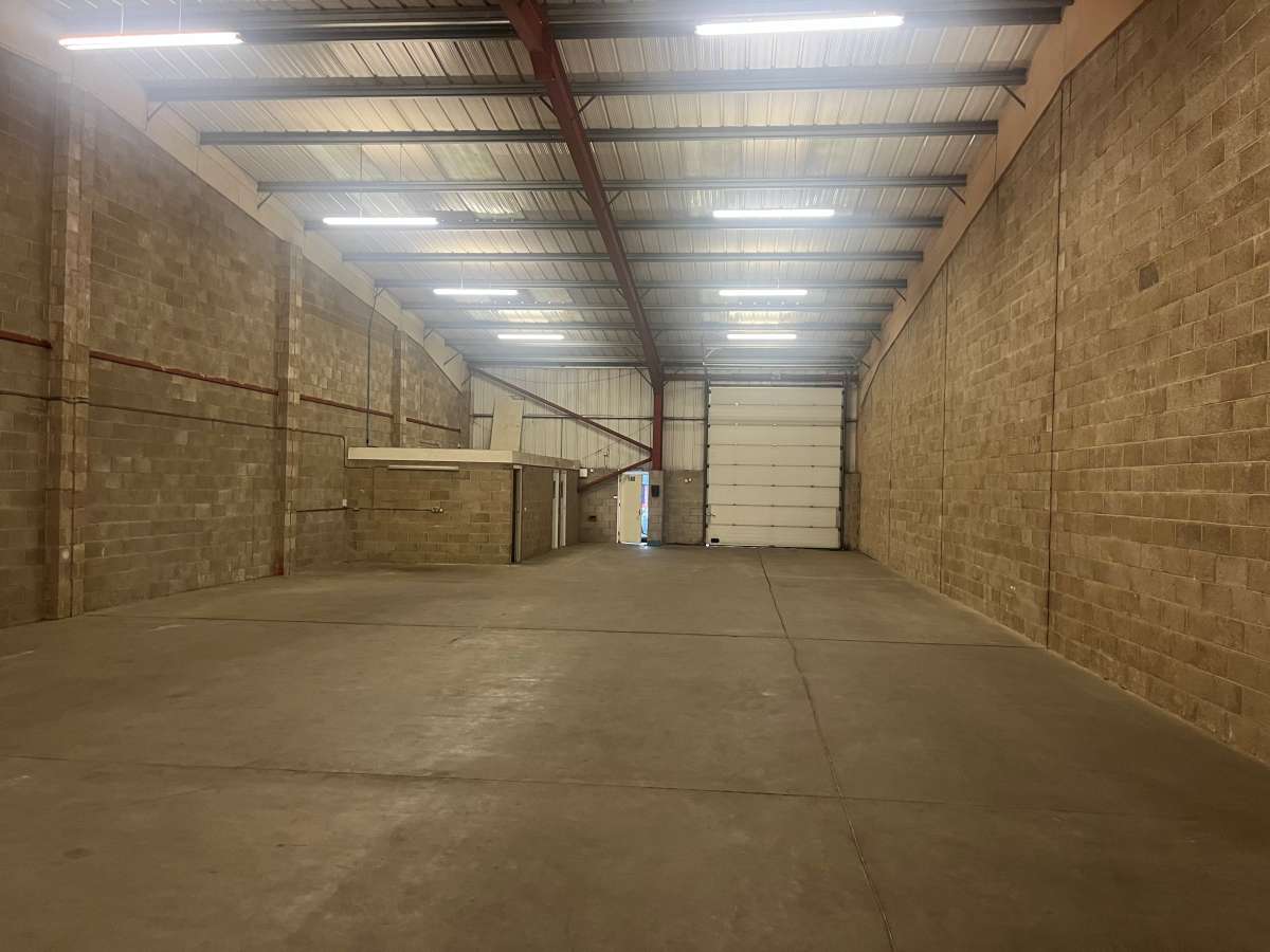 Industrial Unit in Burton-On-The-Wolds - photo 3