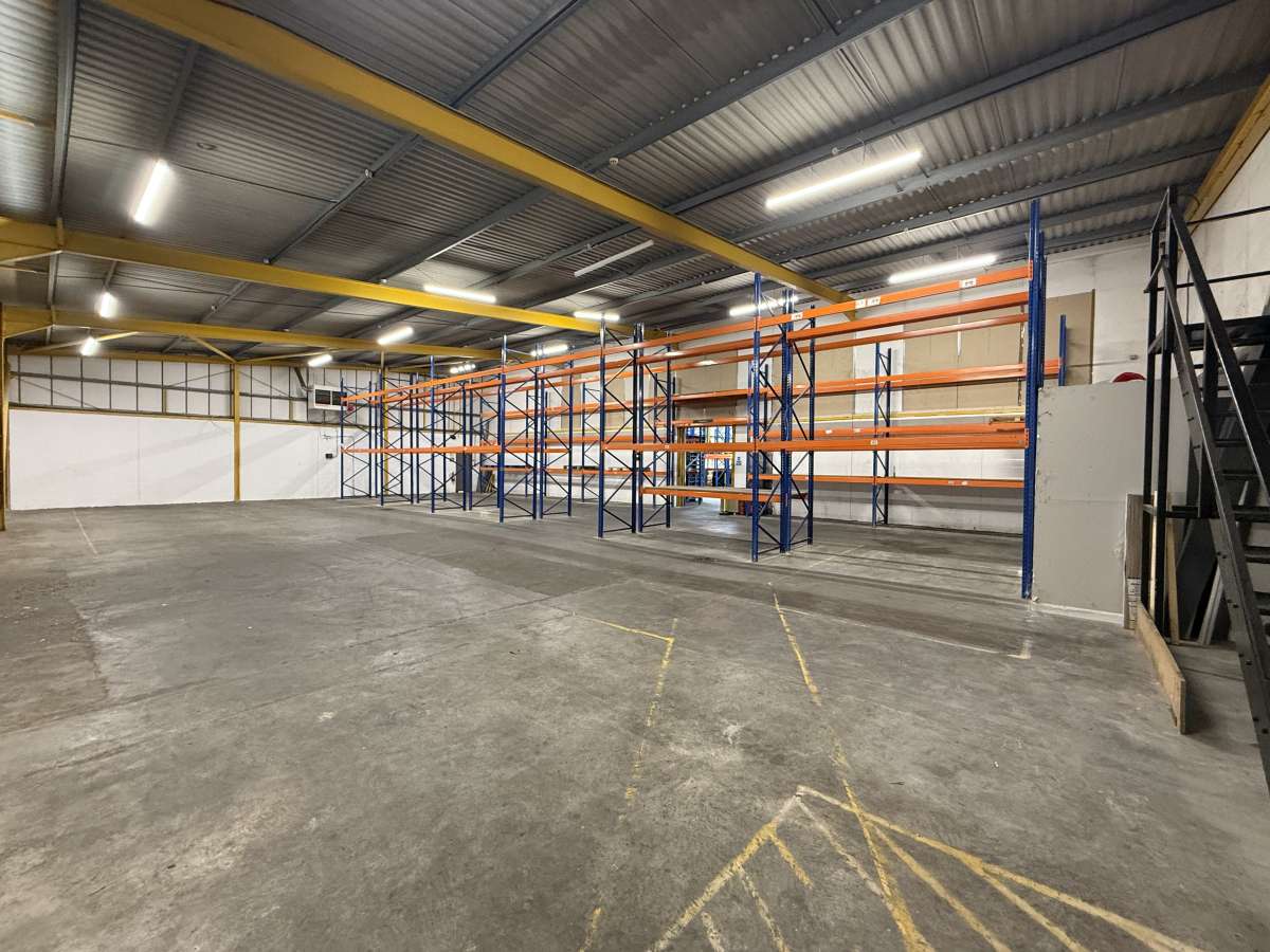 Industrial Unit in Newchurch - photo 2