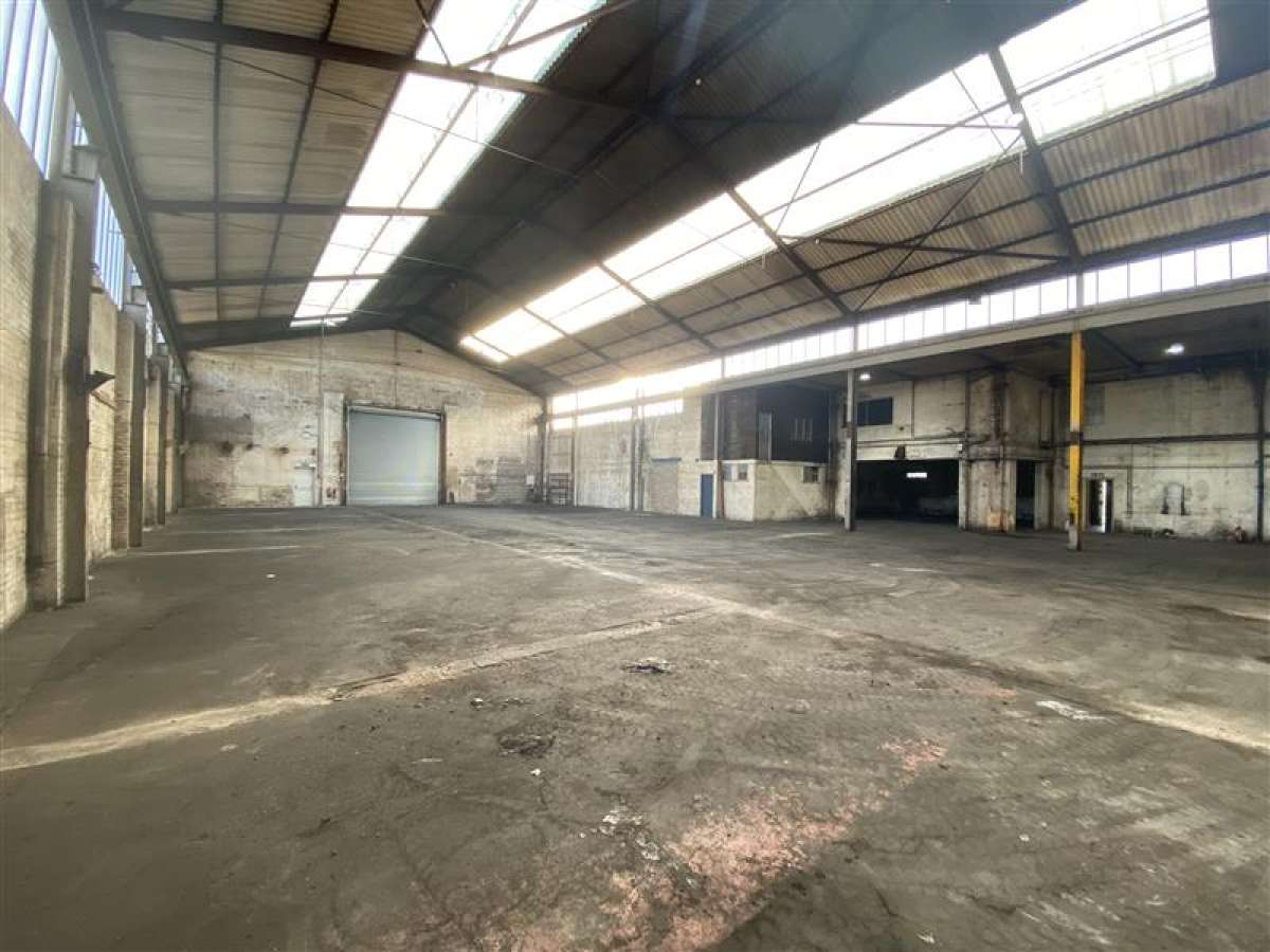 Industrial Unit in Oldbury - photo 4