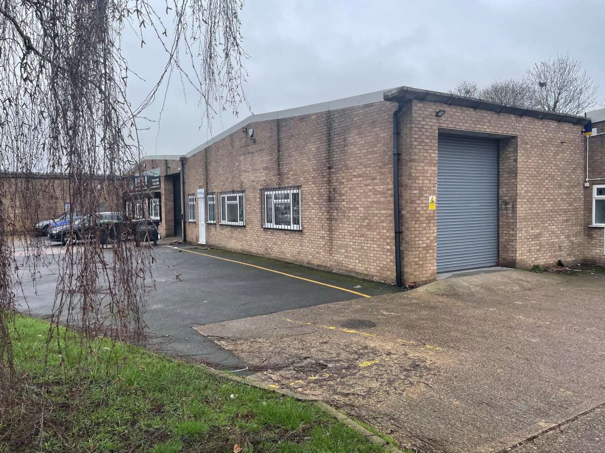 Industrial Unit in Loughborough - photo 2