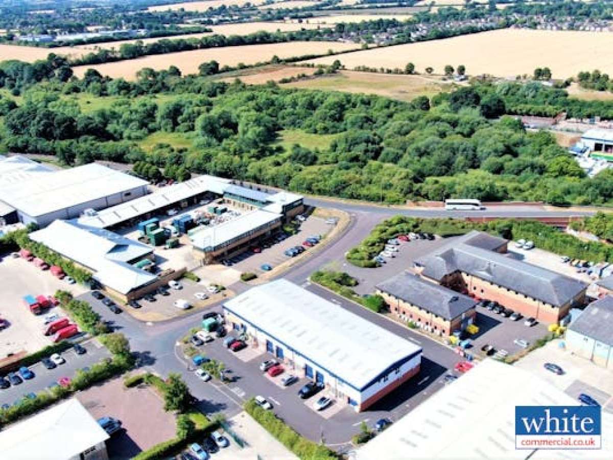 Industrial Unit in Kidlington - photo 3