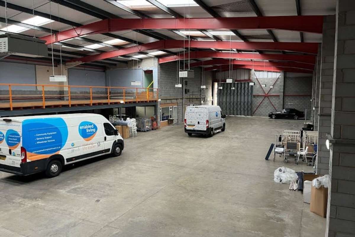 Industrial Unit in Walthamstow - photo 4