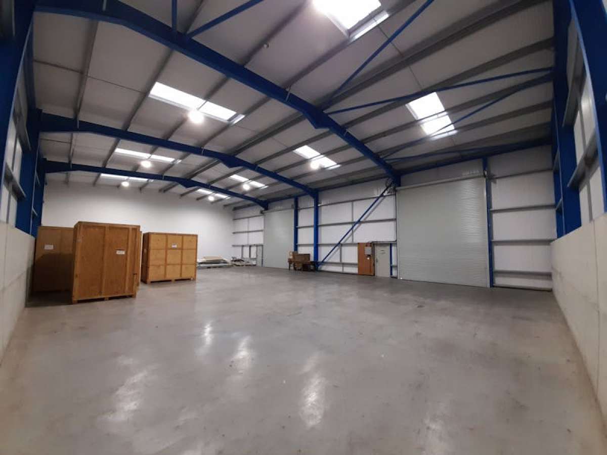 Industrial Unit in Andover - photo 3