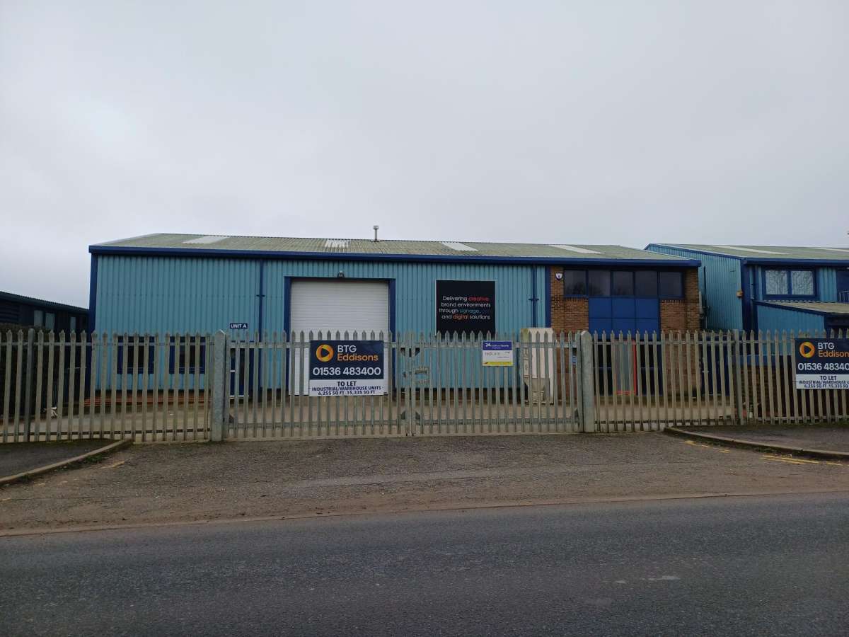 Industrial in Telford Way Industrial Estate