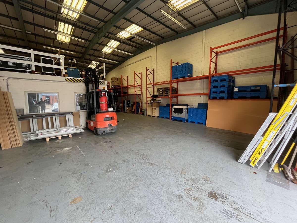 Industrial Unit in Colchester - photo 4