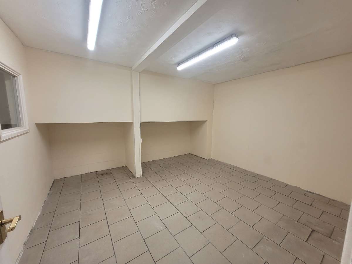 Industrial Unit in Huntingdon - photo 2