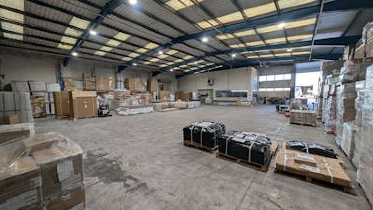 Industrial Unit in Totton - photo 3