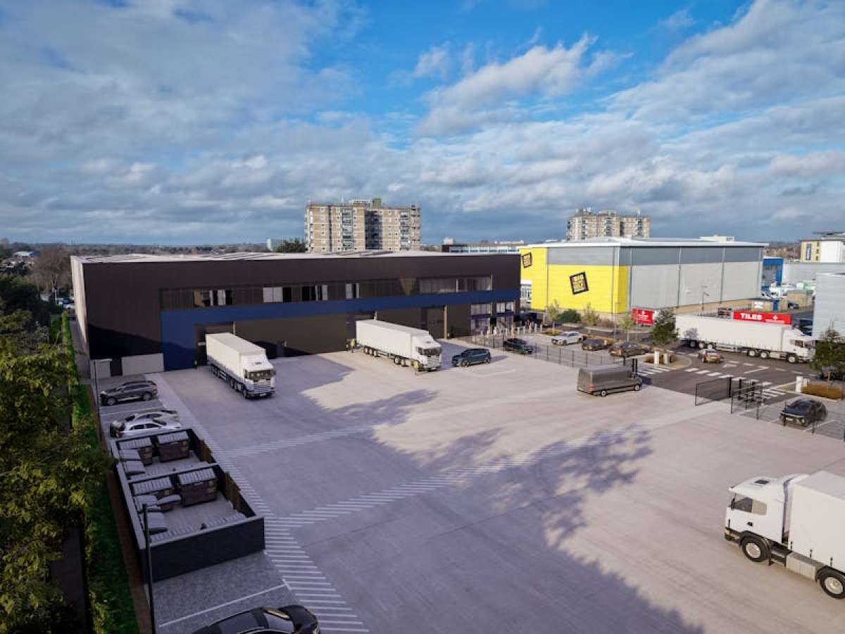 Industrial Unit in Enfield - photo 2