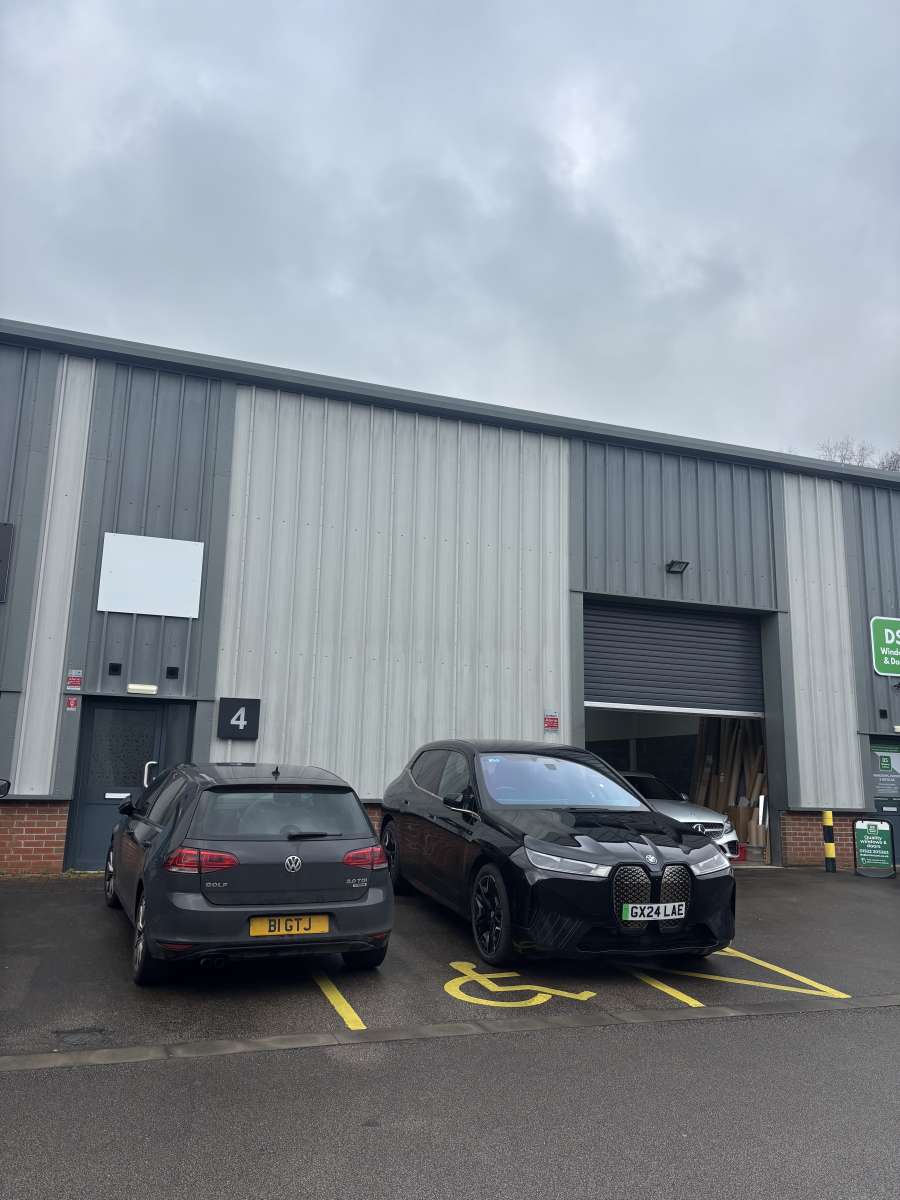 Industrial in Lincoln