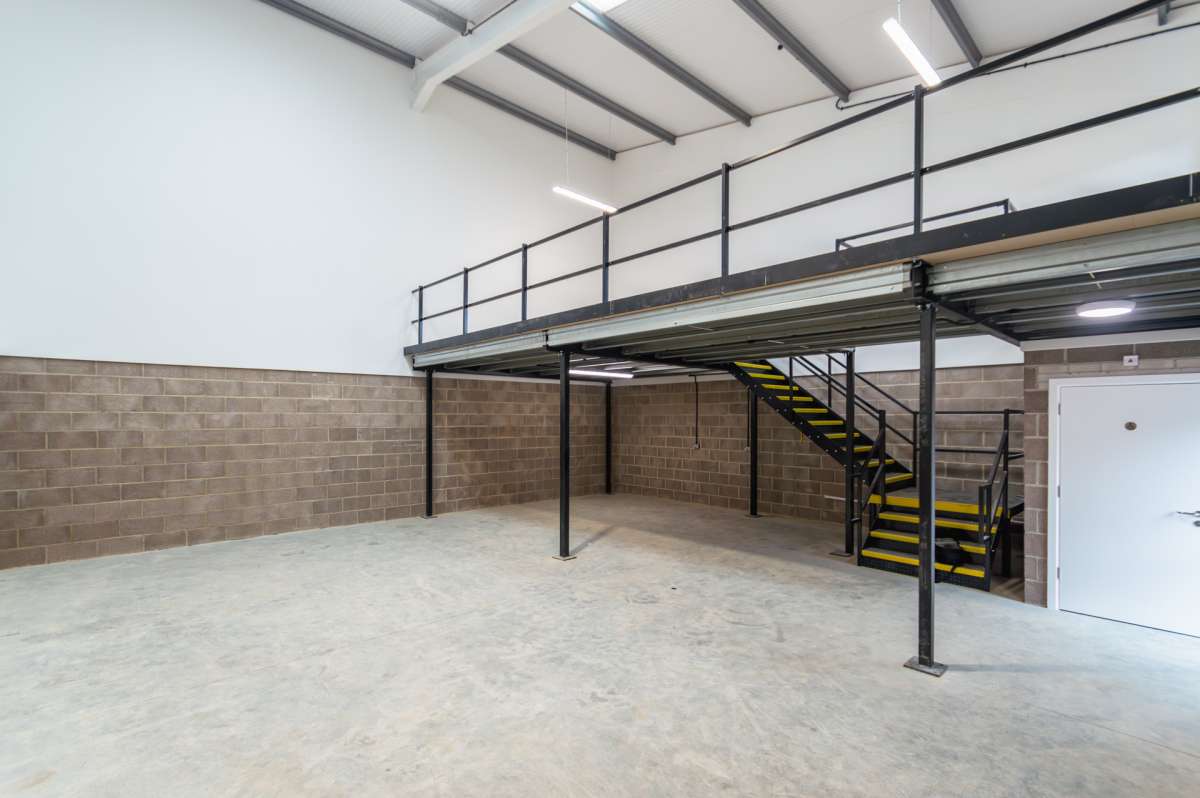 Industrial Unit in Dorset - photo 4