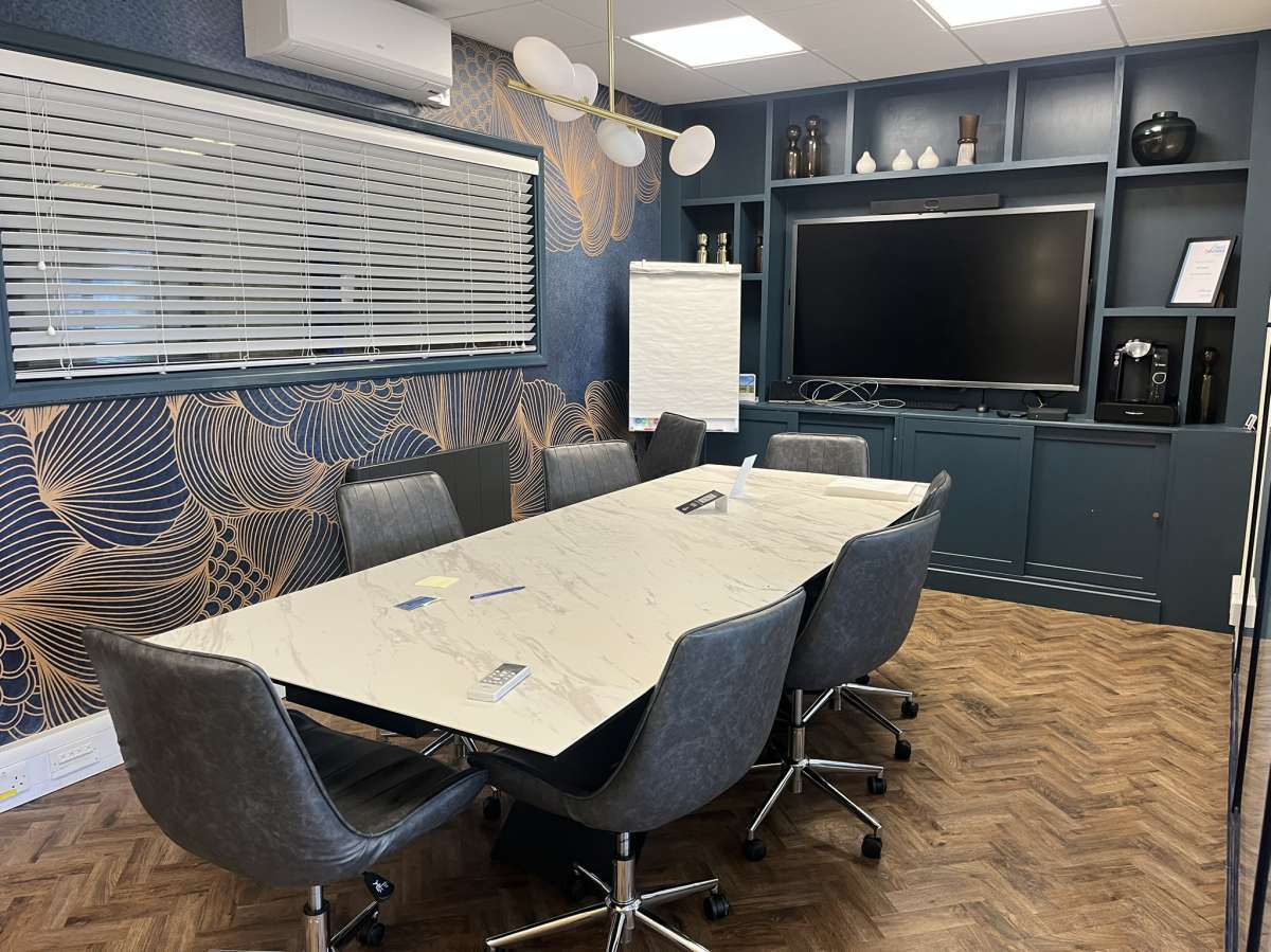 Industrial Unit in Hampshire - photo 4