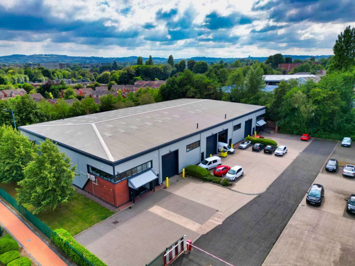 Industrial Unit in Tipton - photo 3