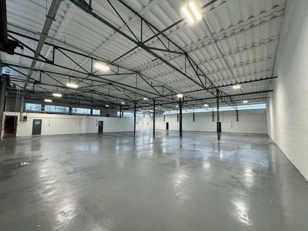 Industrial Unit in Kidderminster - photo 4