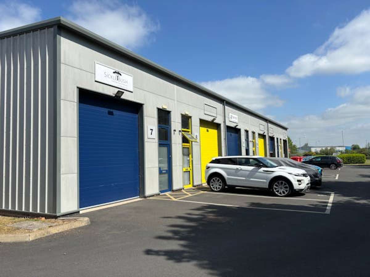 Industrial Unit in Pershore - photo 2