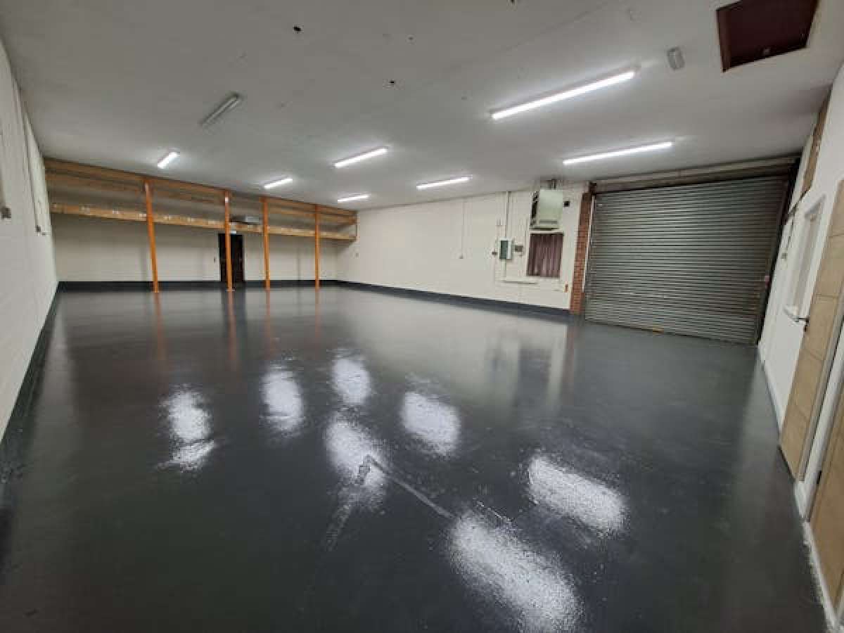 Industrial Unit in Grantham - photo 3