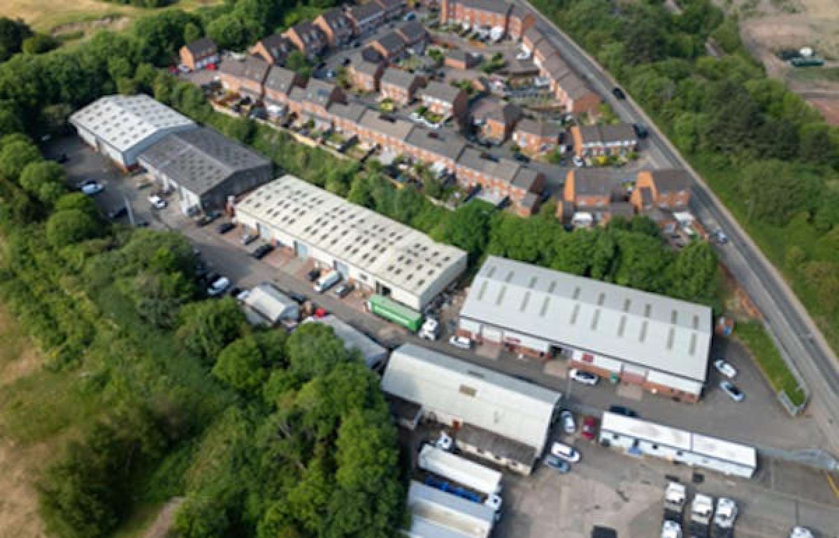 Industrial Unit in Rowley Regis - photo 3