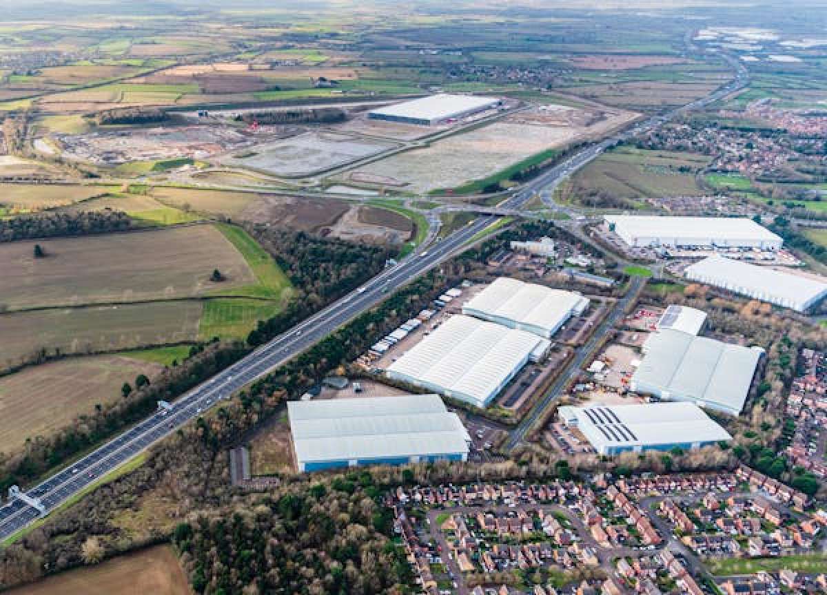 Industrial Unit in Northampton - photo 2