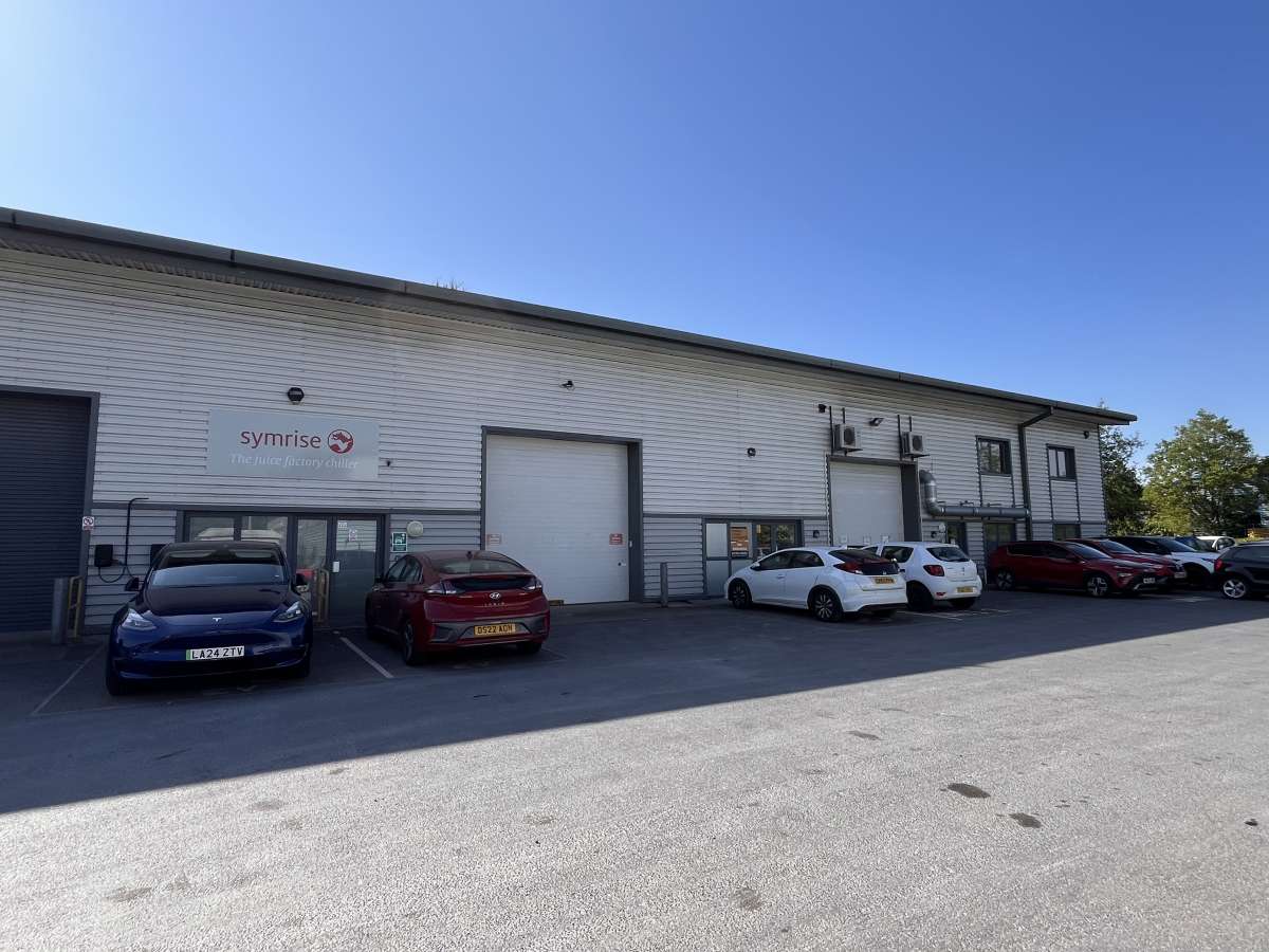 Industrial Unit in Exeter - photo 4