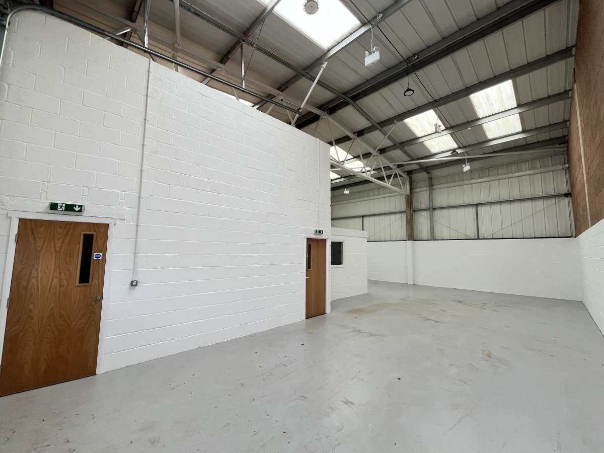 Industrial Unit in Exeter - photo 4