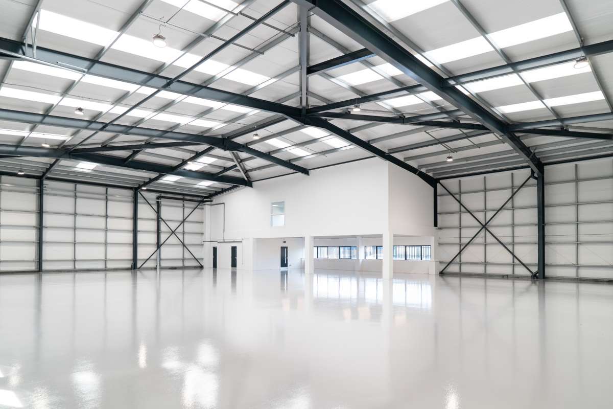 Industrial Unit in London - photo 4