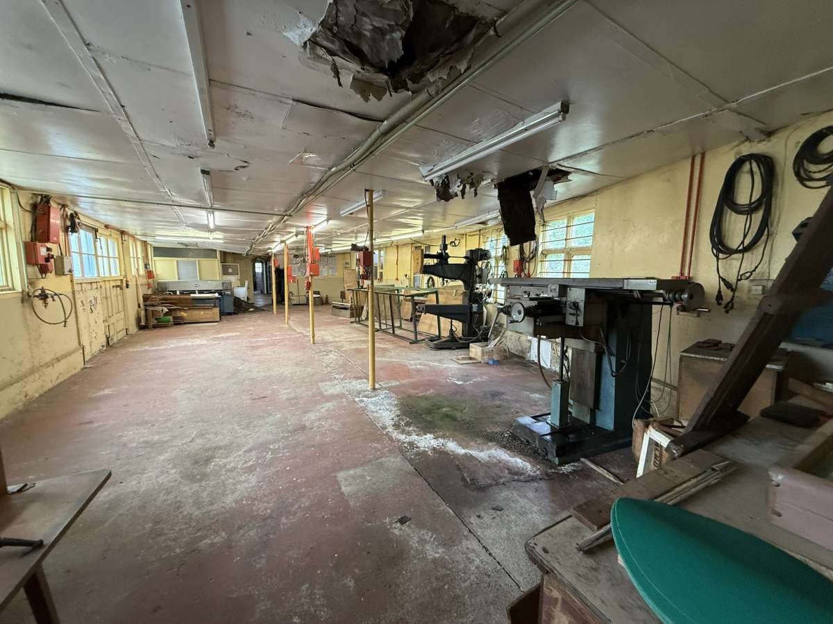 Industrial Unit in Bagworth - photo 3