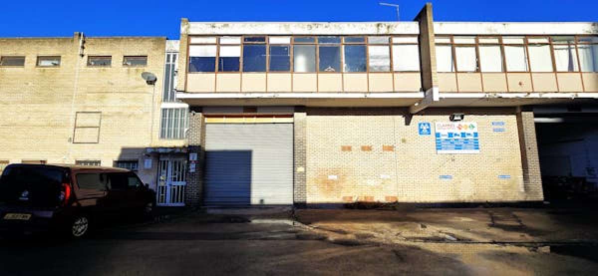 Industrial in Abbey Wood
