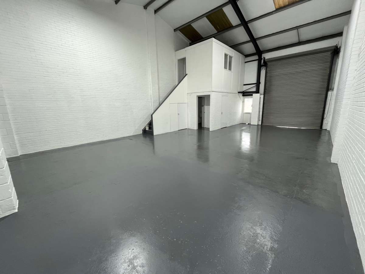 Industrial Unit in Brightlingsea - photo 3
