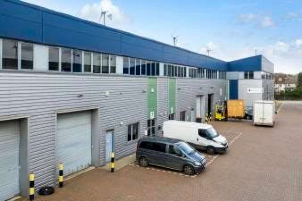 Industrial Unit in Mitcham - photo 4