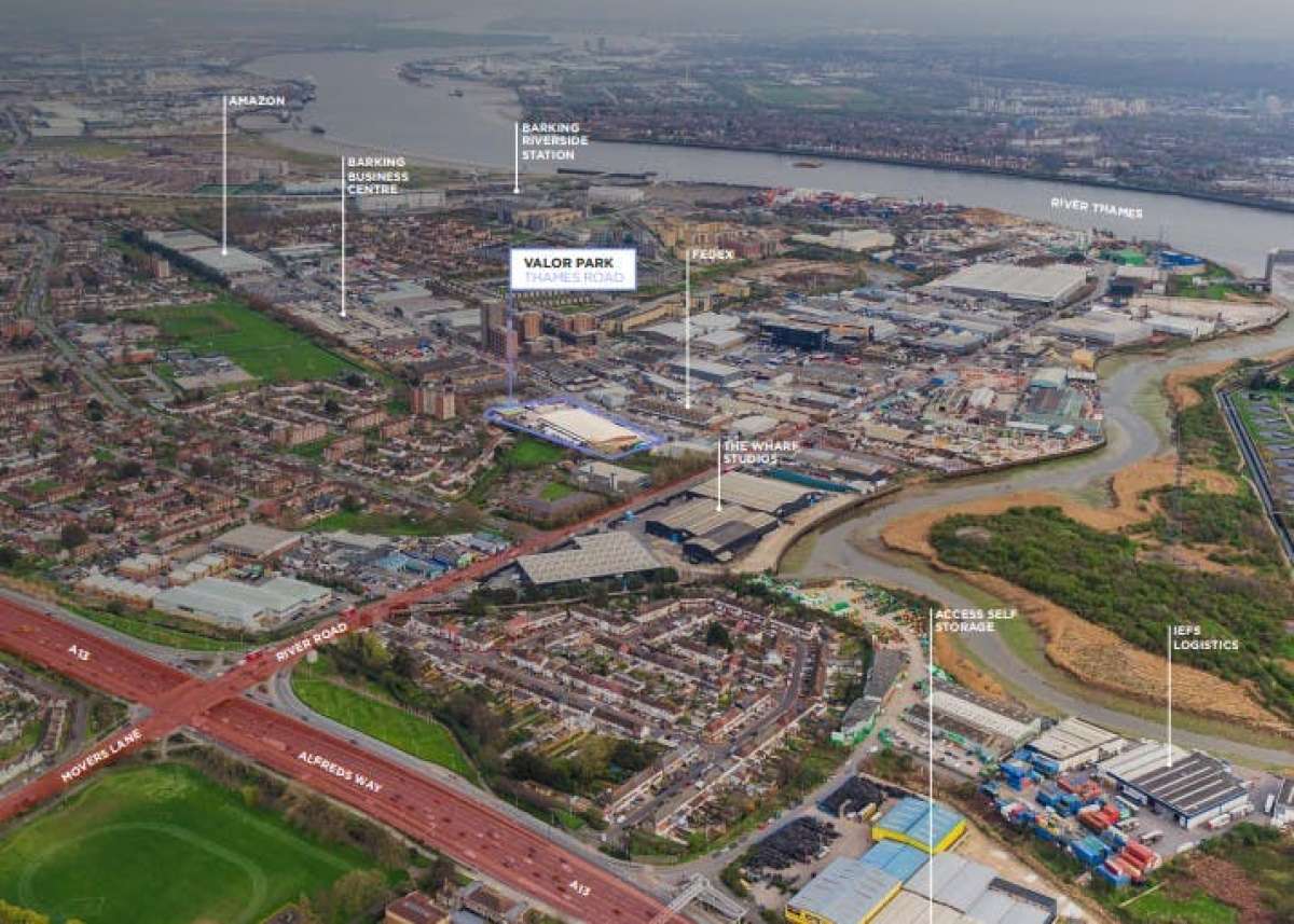 Industrial Unit in Barking - photo 3