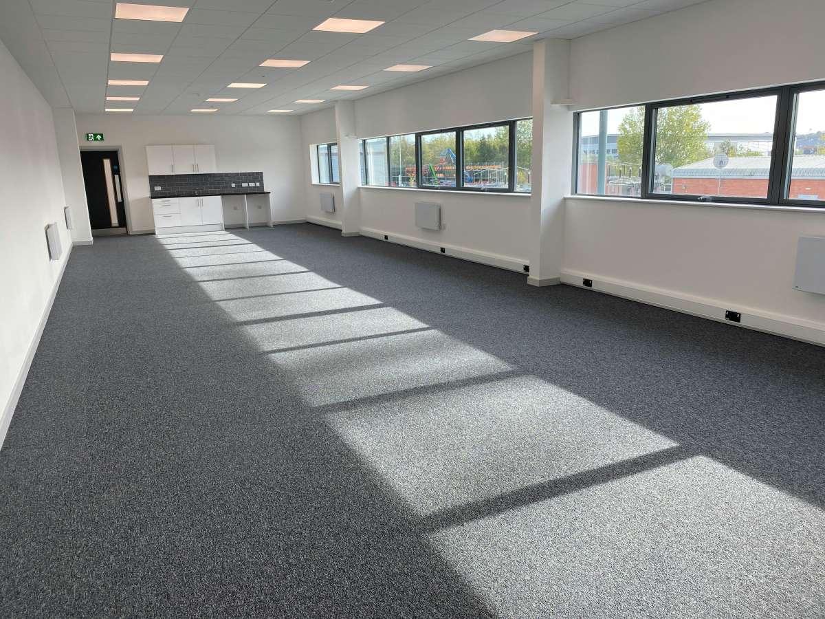 Industrial Unit in Dartford - photo 4