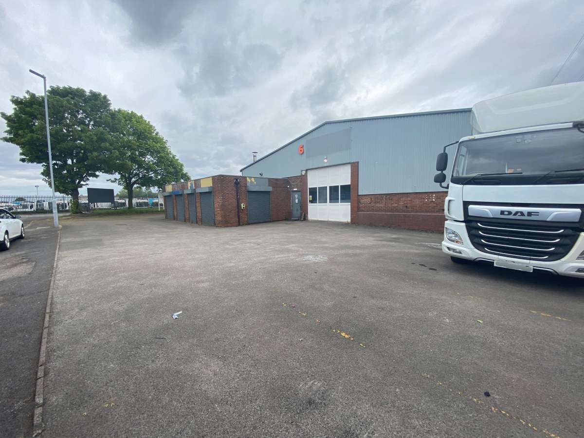 Industrial Unit in Oldbury - photo 3