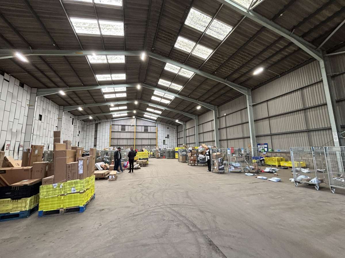 Industrial Unit in Altens Industrial Estate - photo 2
