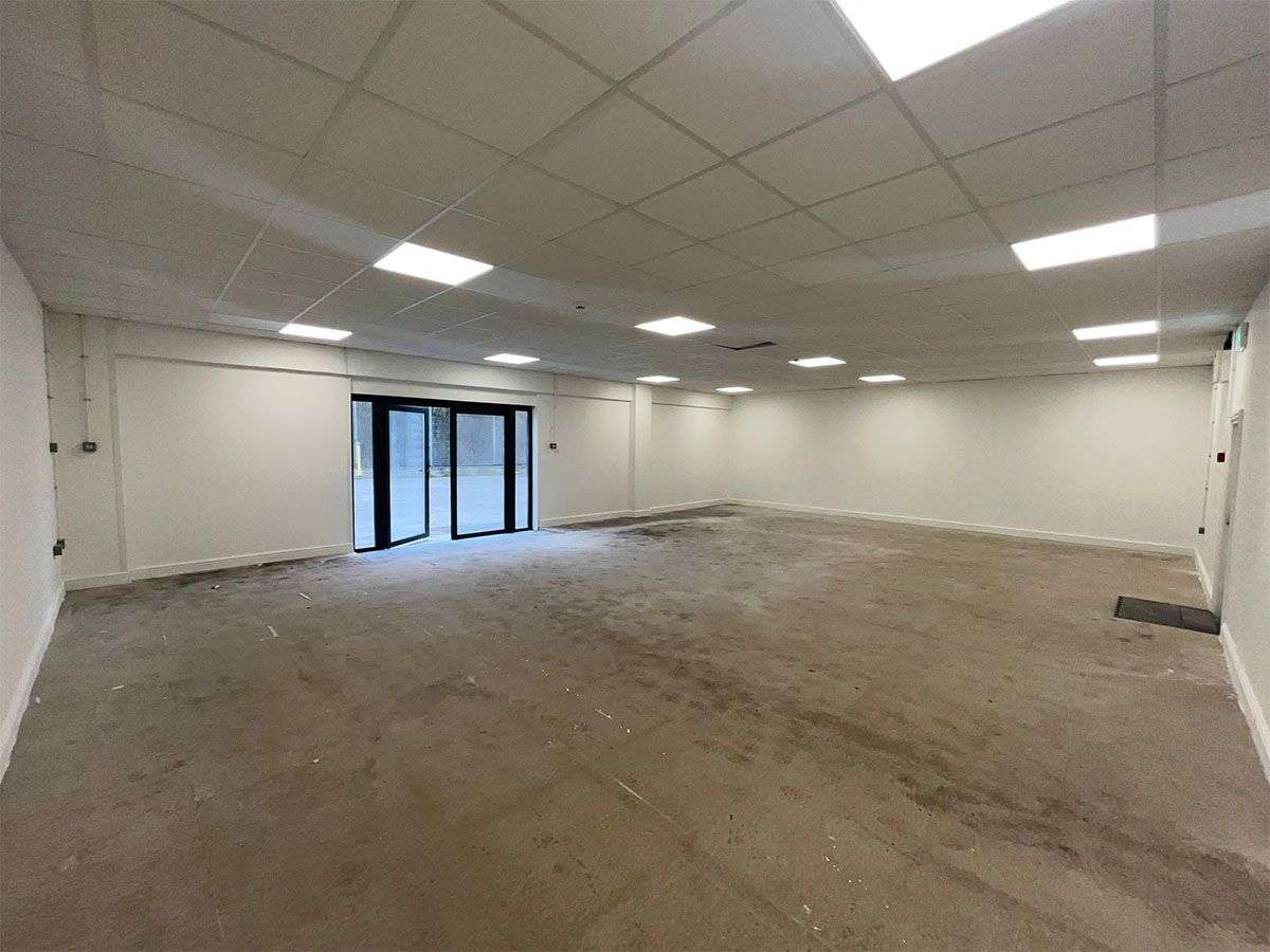 Industrial Unit in Liverpool - photo 3