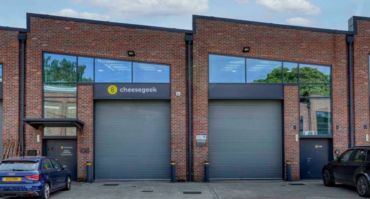 Industrial Unit in London - photo 4