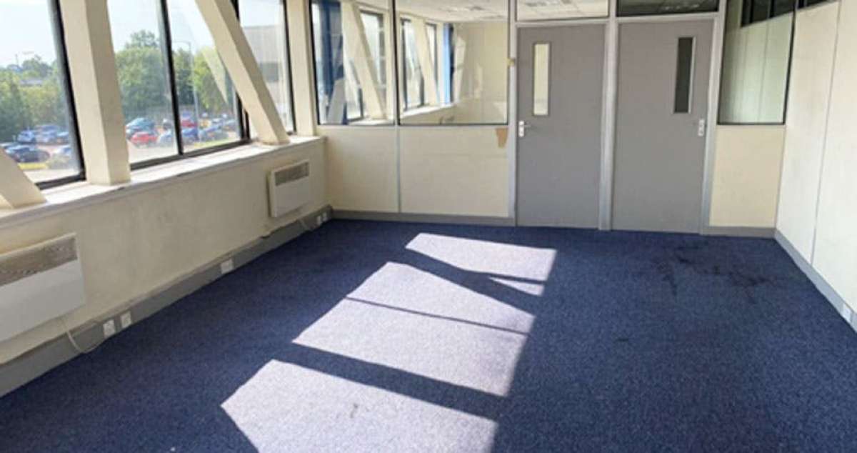 Industrial Unit in Paddock Wood - photo 3