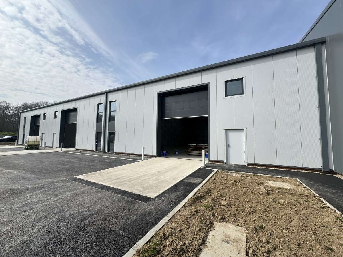 Industrial Unit in Bexhill On Sea - photo 3