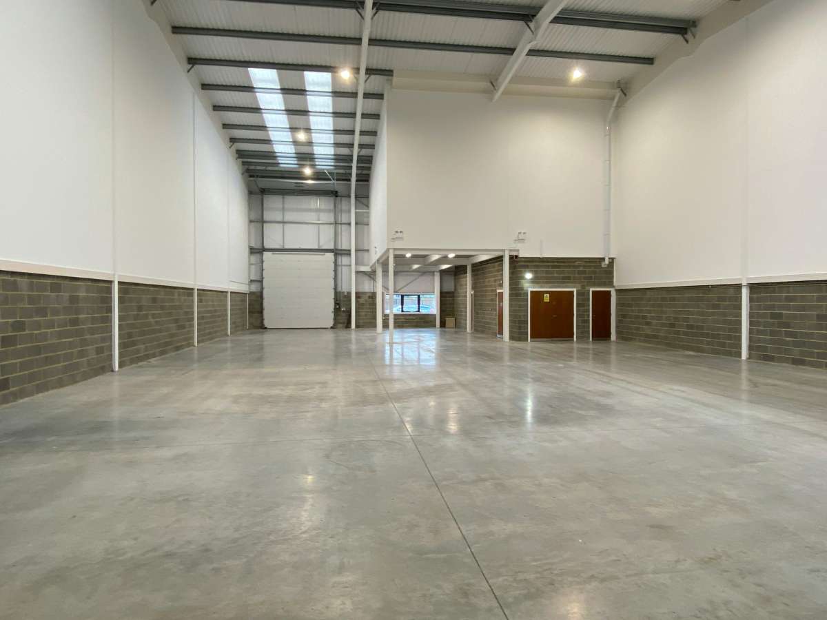 Industrial Unit in Aylesford - photo 2